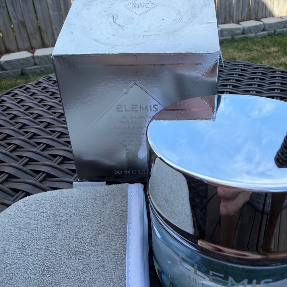 ELEMIS Silver and Blue Skincare Mask